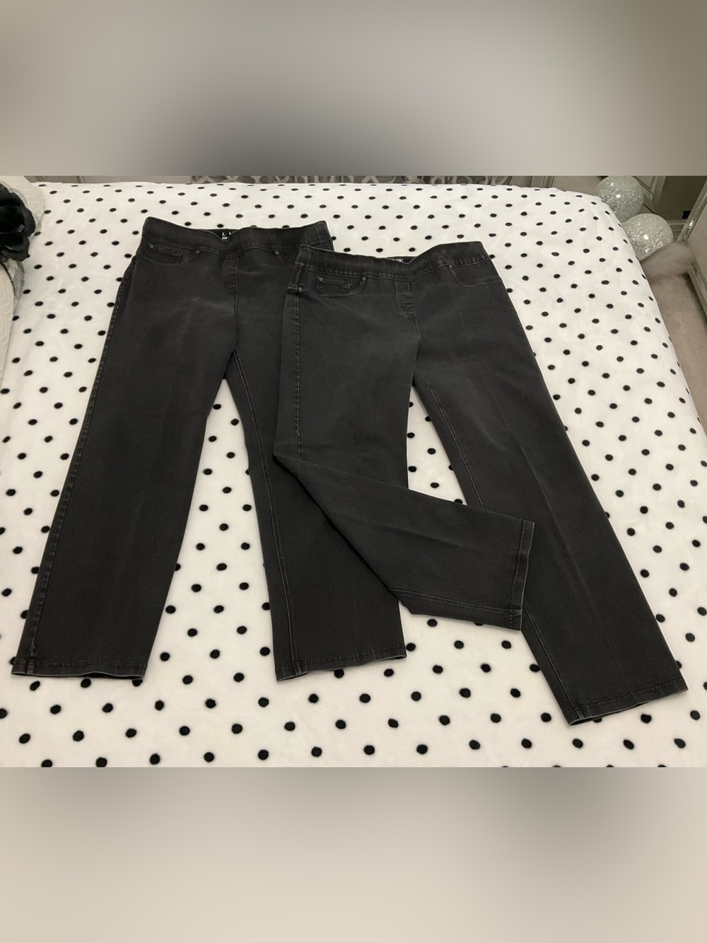 2 Pair Nygard Pull On Jeans L 14-16 VG Preowned